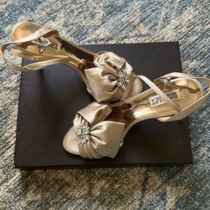 badgley mischka heels